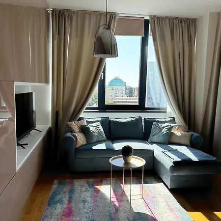 Lights Apartment *